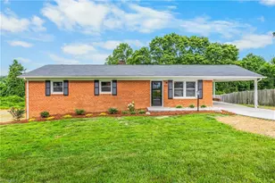 220 Kerner Knls Dr, Kernersville, NC 27284 - Photo 3