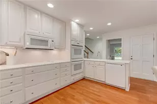 1809 Swannanoa Dr, Greensboro, NC 27410 - Photo 11