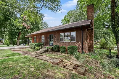 1211 E Willowbrook Drive, Burlington, NC 27215 - Photo 5