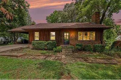 1211 E Willowbrook Drive, Burlington, NC 27215 - Photo 3