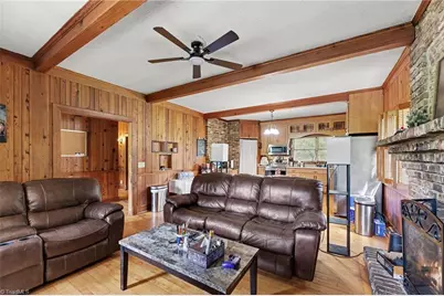 1211 E Willowbrook Drive, Burlington, NC 27215 - Photo 17