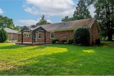 4613 Sun Valley Lane, Kernersville, NC 27284 - Photo 9