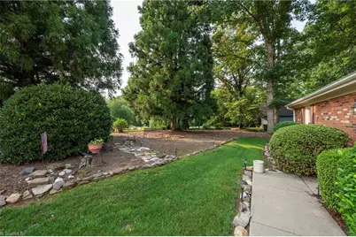 4613 Sun Valley Lane, Kernersville, NC 27284 - Photo 5
