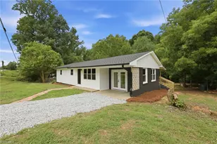 214 Kendall Mill Rd, Thomasville, NC 27360 - Photo 1