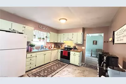 110 Sarah Street, Mount Airy, NC 27030 - Photo 13
