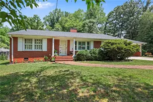 305 Hilltop Dr, Lexington, NC 27292 - Photo 1
