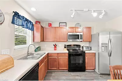 551 Clear Meadow Drive, Winston-Salem, NC 27107 - Photo 17