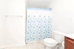 551 Clear Meadow Dr, Winston-Salem, NC 27107 - Photo 23