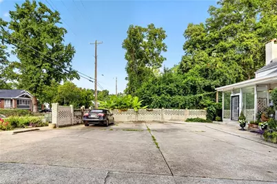 1806 Walker Avenue, Greensboro, NC 27403 - Photo 3