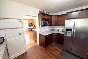 506 E Farriss Ave, High Point, NC 27262 - Photo 9
