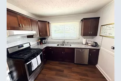 506 E Farriss Avenue, High Point, NC 27262 - Photo 7