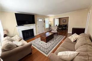 506 E Farriss Ave, High Point, NC 27262 - Photo 3