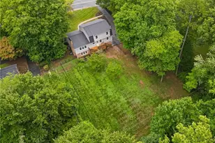 1030 Yorkshire Rd, Winston-Salem, NC 27106 - Photo 37