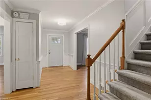 1030 Yorkshire Rd, Winston-Salem, NC 27106 - Photo 5