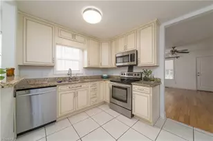 1021 Asheboro St, High Point, NC 27260 - Photo 9