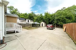 1021 Asheboro St, High Point, NC 27260 - Photo 5