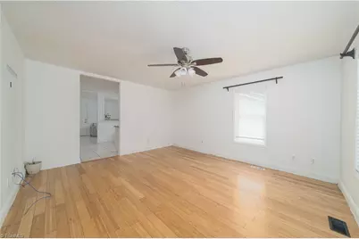 1021 Asheboro Street, High Point, NC 27260 - Photo 7
