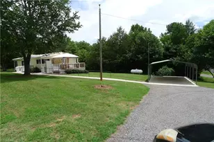 116 Hank Lesser Rd, Mocksville, NC 27028 - Photo 3