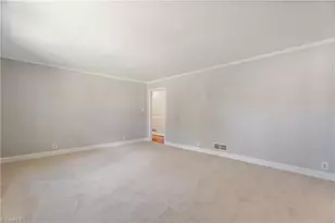406 S Cliffdale Dr, Winston-Salem, NC 27104 - Photo 9