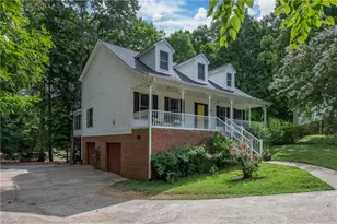 2808 Big Oak Ct, High Point, NC 27265 - Photo 17