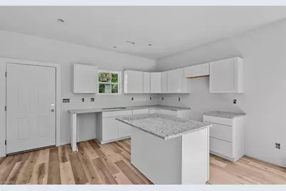 816 Vail Avenue, High Point, NC 27260 - Photo 11