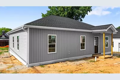 816 Vail Avenue, High Point, NC 27260 - Photo 3