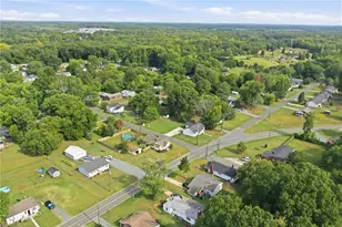 319 Apple St, Gibsonville, NC 27249 - Photo 43