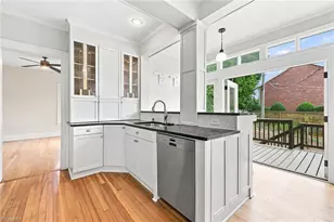 901 Fairmont St, Greensboro, NC 27401 - Photo 23