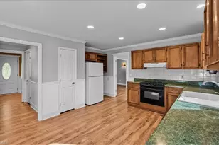 1016 Pineburr Rd, Jamestown, NC 27282 - Photo 11