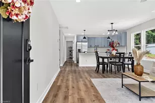 733 Meadowgreen Village Dr, Eden, NC 27288 - Photo 3