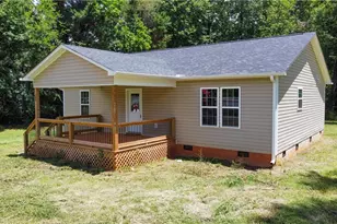 389 Michaels Rd, Mocksville, NC 27028 - Photo 1