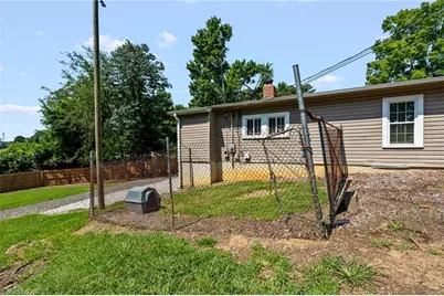 1004 Nathan Hunt Drive, High Point, NC 27260 - Photo 27