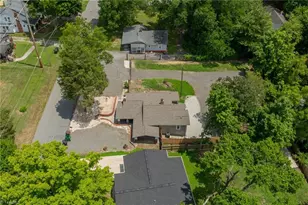 1004 Nathan Hunt Dr, High Point, NC 27260 - Photo 33