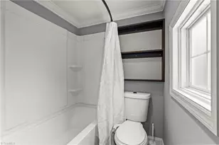1004 Nathan Hunt Dr, High Point, NC 27260 - Photo 21