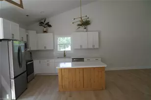 176 Old Fisher Ferry Rd, Thomasville, NC 27360 - Photo 7