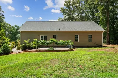 6037 Lura Road, Winston-Salem, NC 27104 - Photo 31