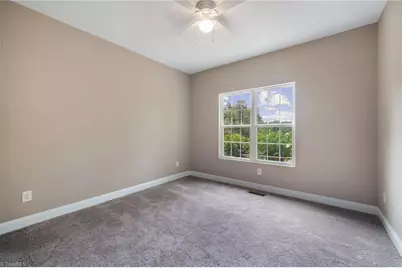 6037 Lura Road, Winston-Salem, NC 27104 - Photo 23