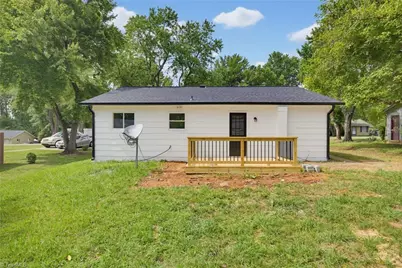 517 Munster Avenue, Greensboro, NC 27406 - Photo 29