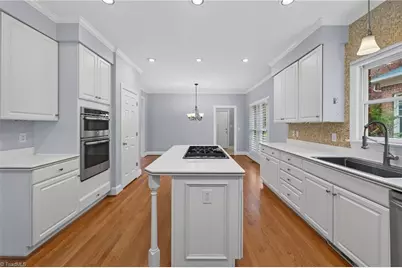 14 Checkerberry Square, Greensboro, NC 27455 - Photo 13