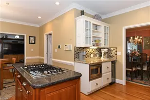 2405 Glen Cove Way, High Point, NC 27265 - Photo 13