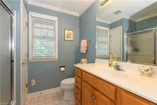2405 Glen Cove Way, High Point, NC 27265 - Photo 23