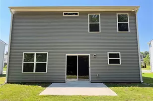 1957 Glenburn Dr, Winston-Salem, NC 27127 - Photo 5