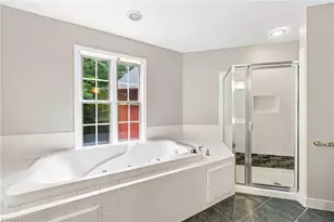 8206 Crow's Nest Ln, Greensboro, NC 27455 - Photo 9
