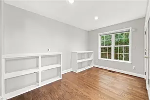 8206 Crow's Nest Ln, Greensboro, NC 27455 - Photo 23