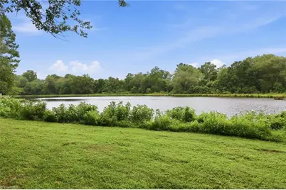 8206 Crows Nest Lane, Greensboro, NC 27455 - Photo 5