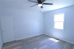 221 Duke St, Cooleemee, NC 27014 - Photo 9