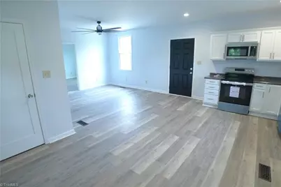 221 Duke Street, Cooleemee, NC 27014 - Photo 19