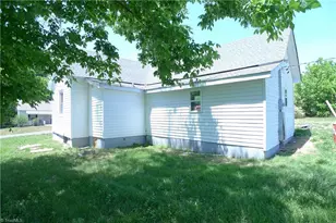 221 Duke St, Cooleemee, NC 27014 - Photo 23