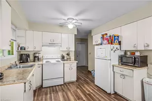 2427 N Patterson Ave, Winston-Salem, NC 27105 - Photo 11