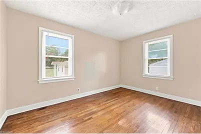 2010 Edgewood Drive, High Point, NC 27262 - Photo 19